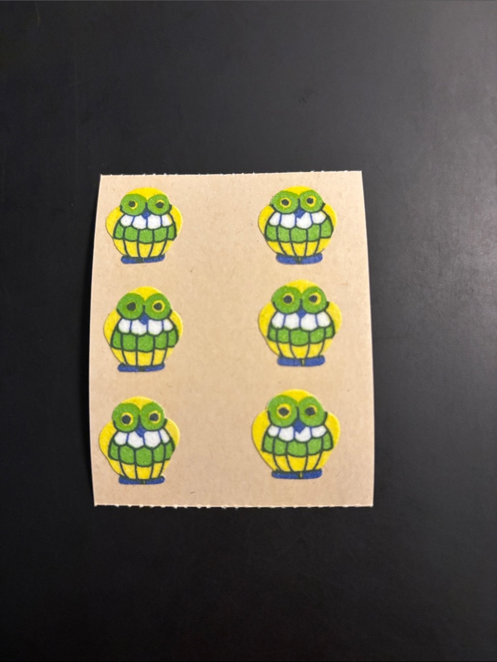 Cotrin Owl Pearly Sticker Mod Vintage 80's